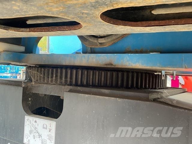 Genie Z60/37 Articulated boom lifts