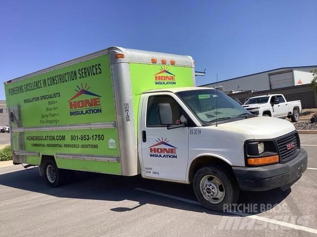 GMC C3500 Box body trucks
