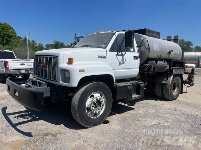 GMC C6500 Concrete trucks