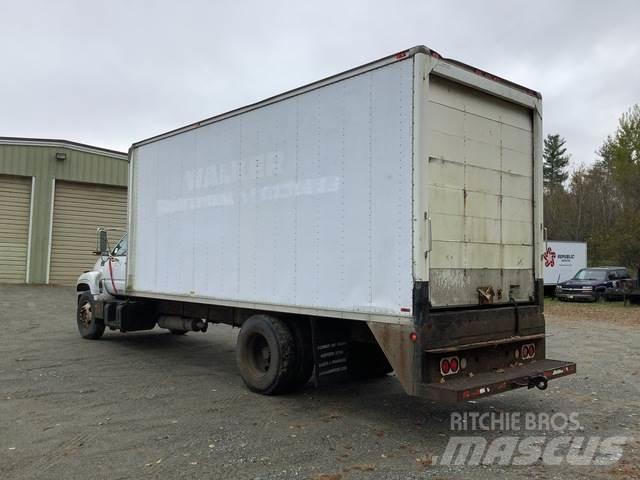 GMC C7H042 Box body trucks