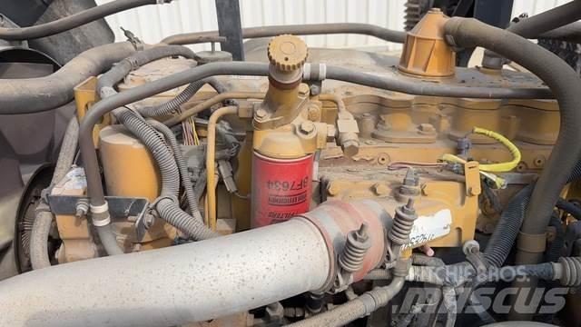 GMC T7500 Construction - Others