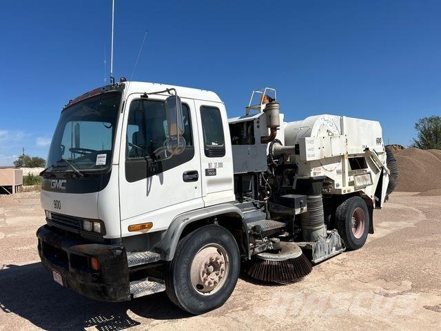 GMC T7500 Sweeper trucks