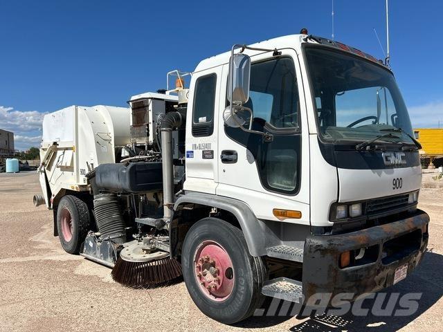 GMC T7500 Sweeper trucks