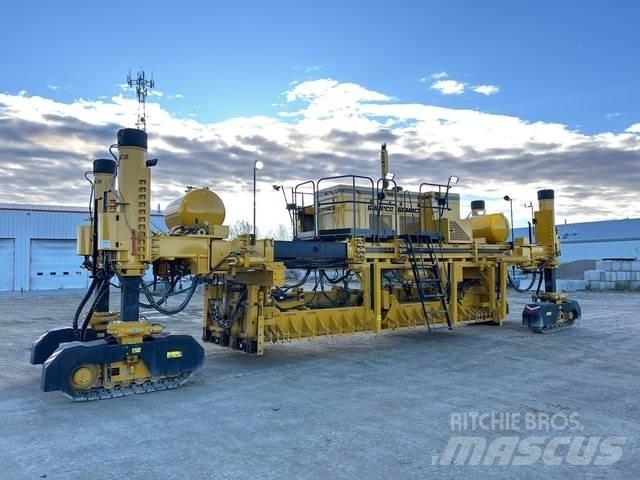 Gomaco GP2400 Concrete pavers