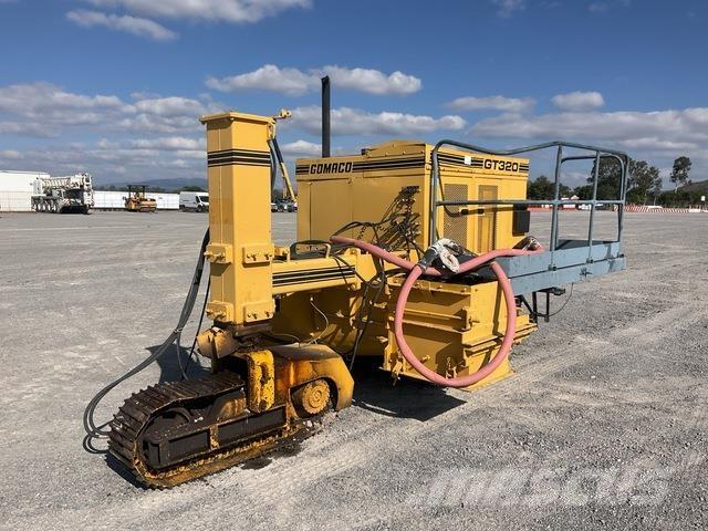 Gomaco GT-3200 Concrete accessories