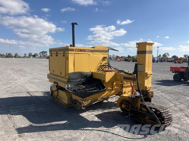 Gomaco GT-3200 Concrete accessories