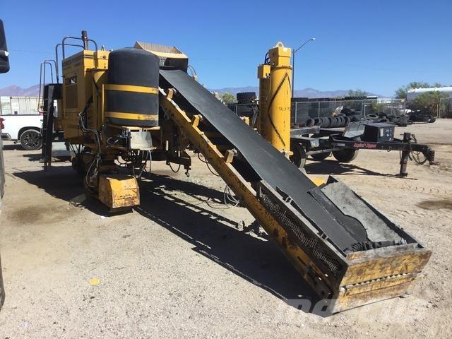 Gomaco GT-6300 Concrete pavers