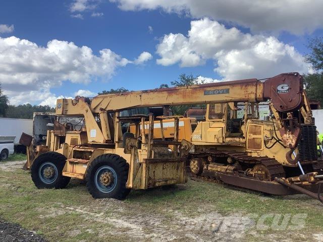 Grove  Rough terrain cranes