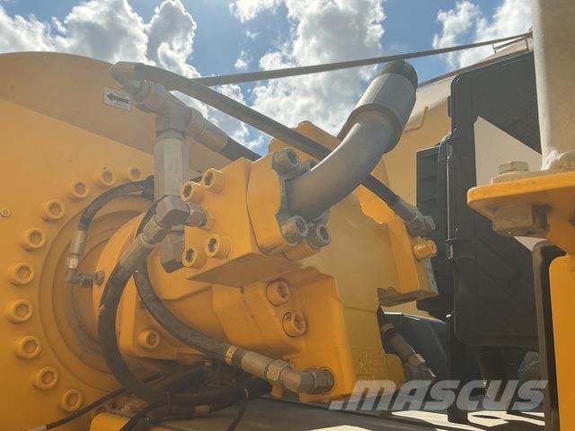 Grove GHC130 Tracked cranes