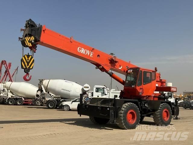 Grove RT530E Rough terrain cranes