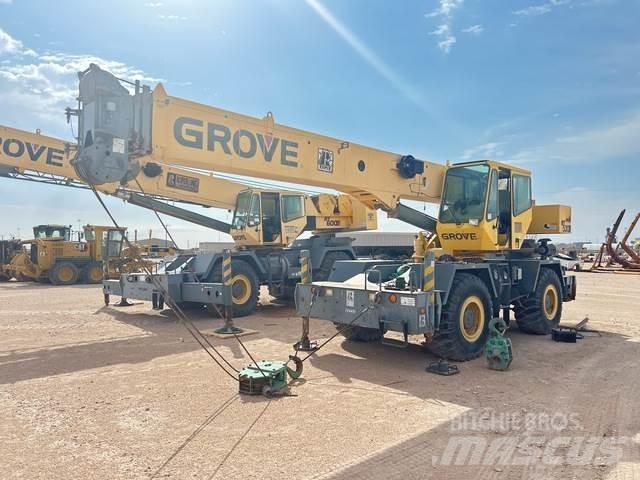 Grove RT530E Rough terrain cranes