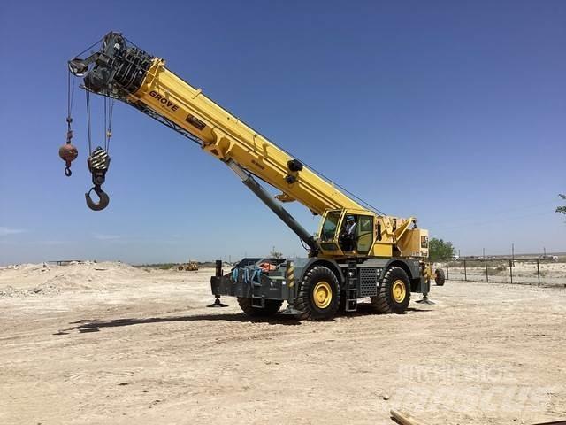 Grove RT890E Rough terrain cranes