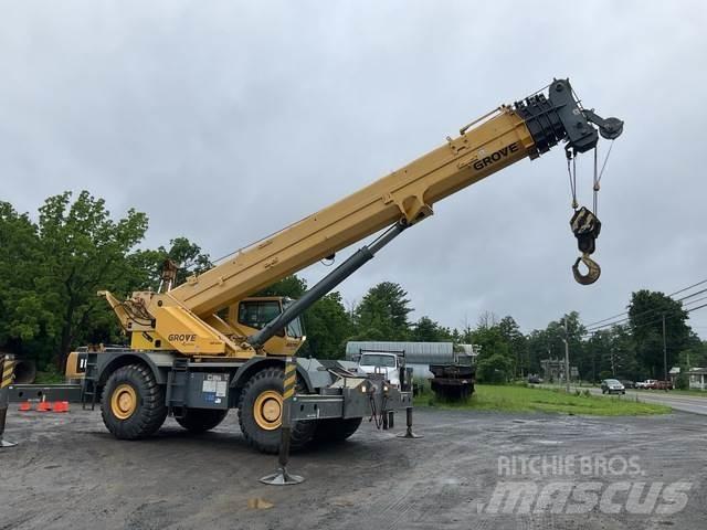 Grove RT890E Rough terrain cranes