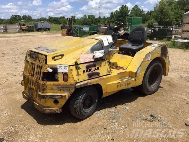 Harlan  Towing trucks