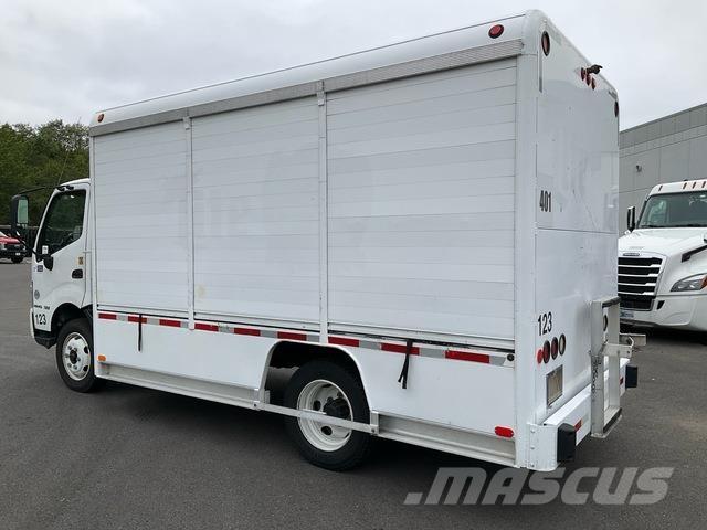 Hino 195H Beverage delivery trucks
