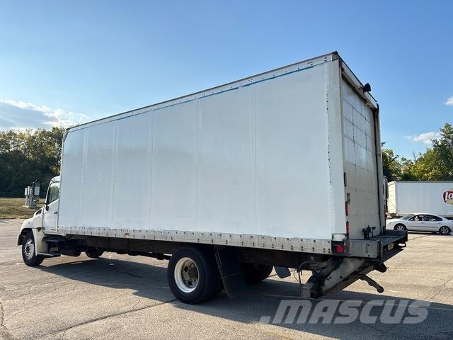Hino 238 Box body trucks