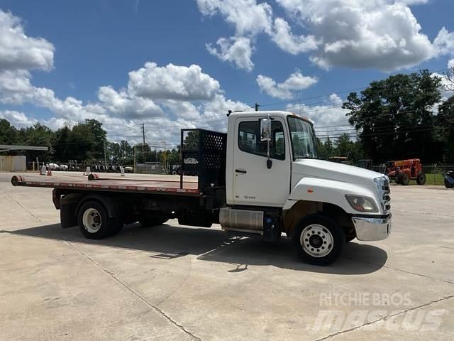 Hino 258 Skip loader trucks