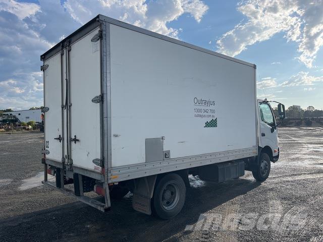 Hino 300 721 Box body trucks