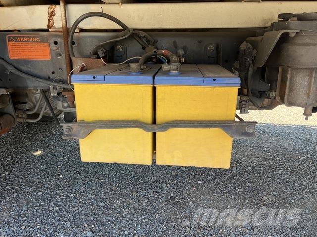 Hino 300 816 Box body trucks