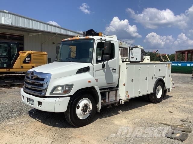 Hino 338 Municipal / general purpose vehicles