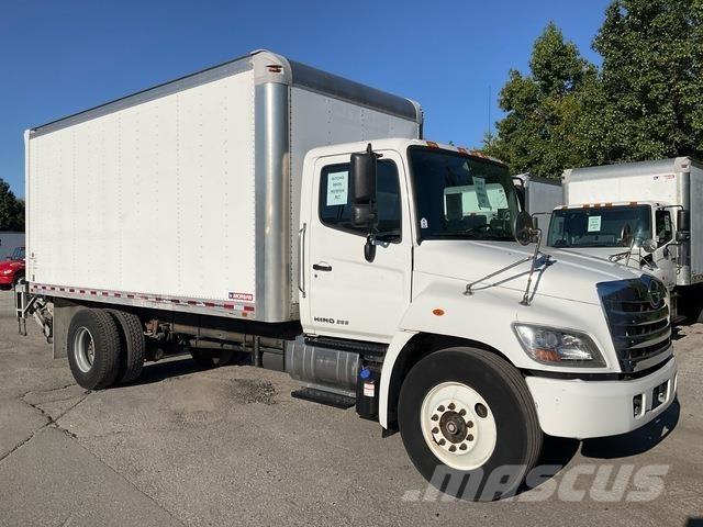 Hino 338 Box body trucks