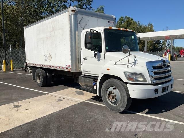 Hino 338 Box body trucks