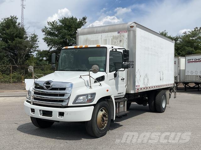 Hino 338 Box body trucks