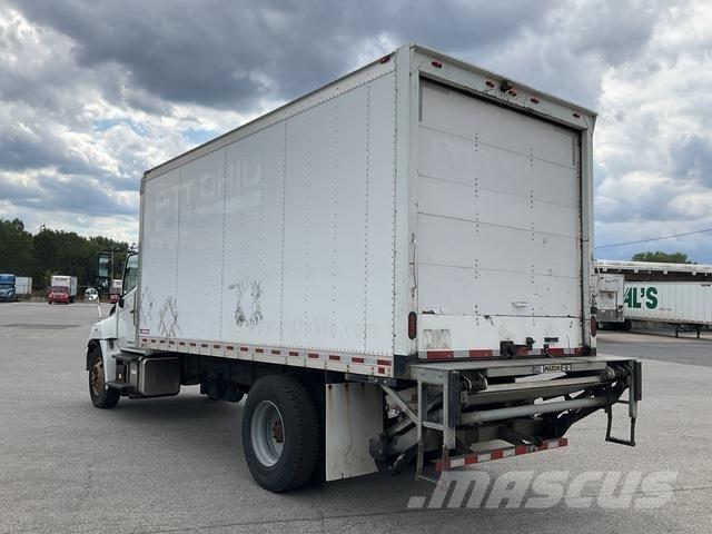 Hino 338 Box body trucks