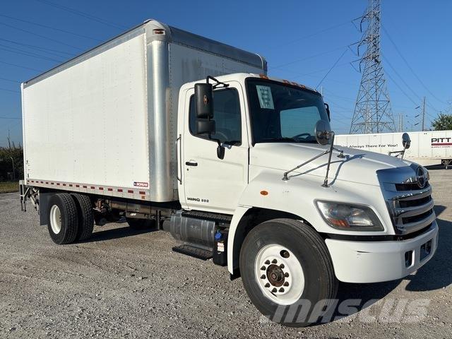 Hino 338 Box body trucks