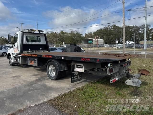 Hino L6 Recovery vehicles