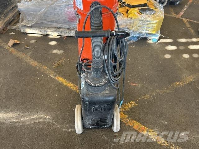 Husqvarna S13 Construction - Others