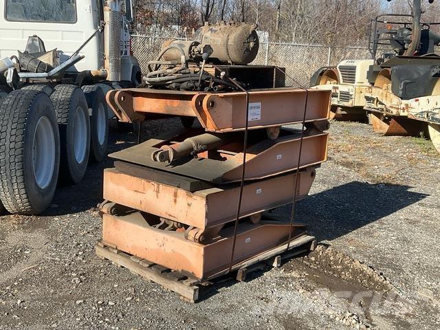  Hydraulic Ramp Construction - Others