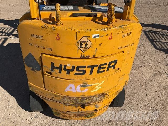 Hyster E65Z-40 Electric forklift trucks