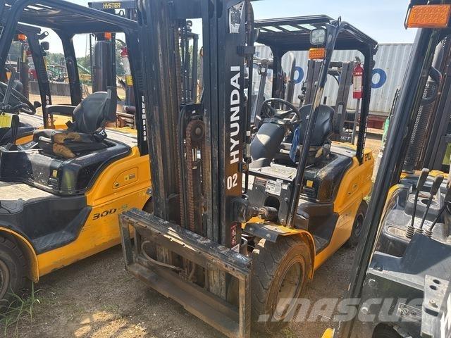 Hyundai 30D-9 Forklift trucks - others