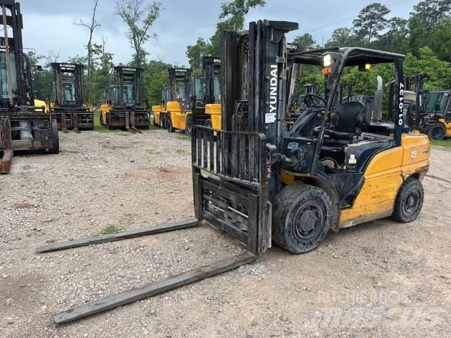 Hyundai 40D-9 Construction - Others