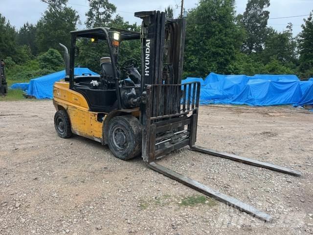 Hyundai 40D-9 Construction - Others