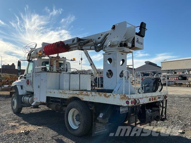 IHC 7300 Mobile drill rig trucks