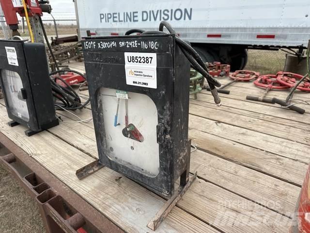  ITT Barton Pipeline equipment