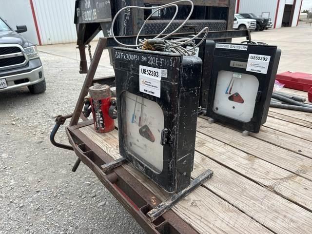  ITT Barton Pipeline equipment