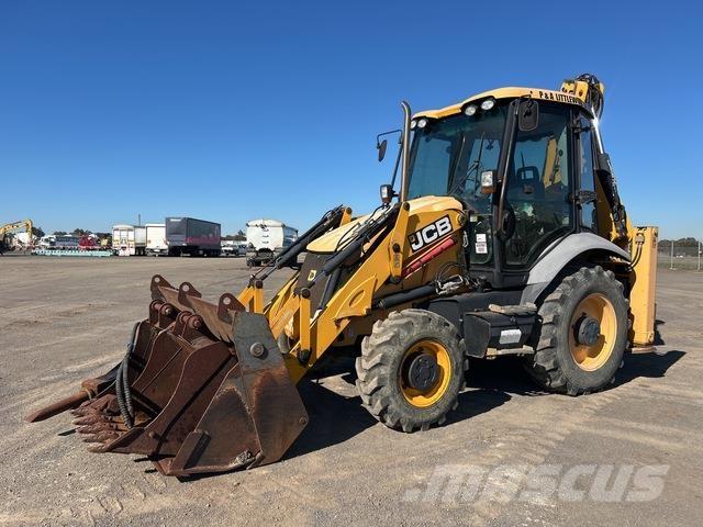 JCB 3CX Backhoe loaders