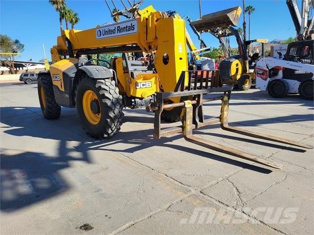 JCB 507-42 Telescopic handlers