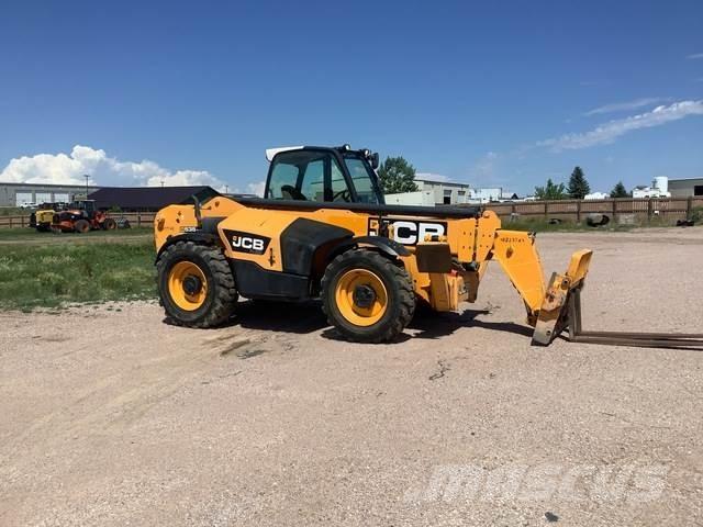 JCB 535-140 Telescopic handlers