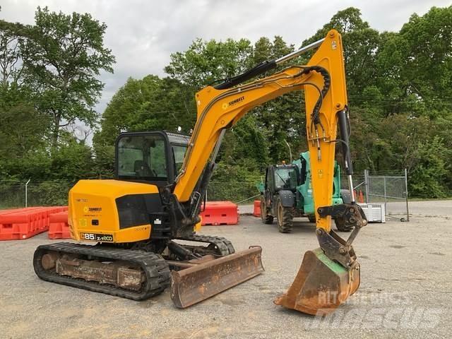JCB 85Z Crawler excavators