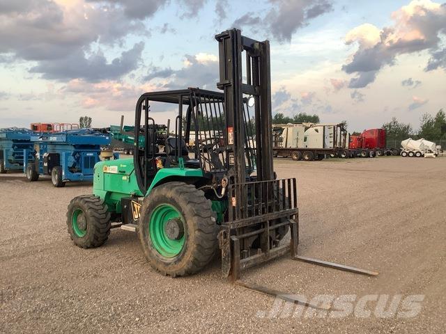 JCB 930 Rough terrain trucks