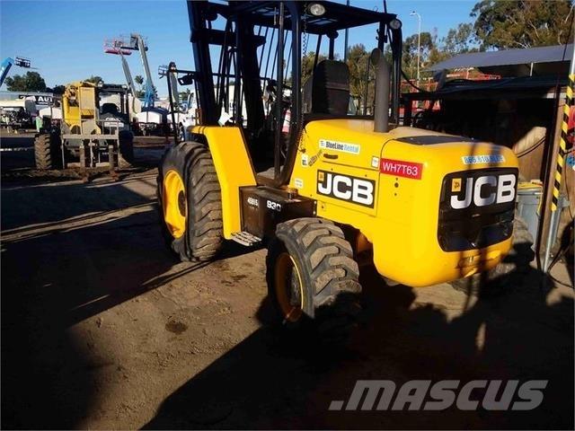 JCB 930-4 Rough terrain trucks