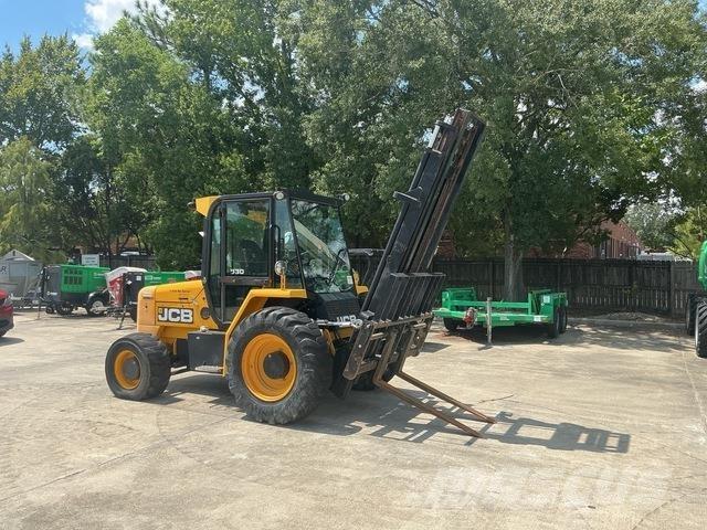 JCB 930-4 T4 Rough terrain trucks