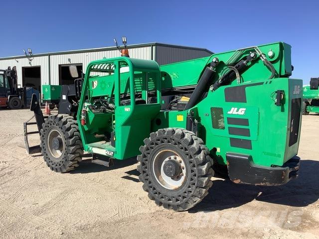 JLG 10042 Telescopic handlers