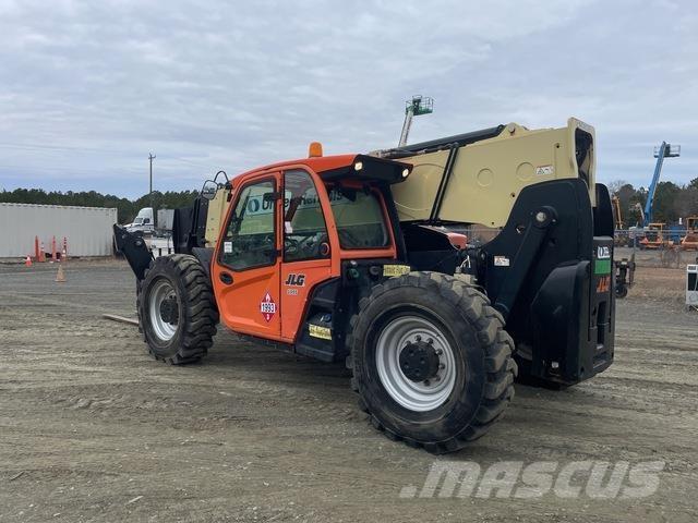 JLG 1055 Telescopic handlers