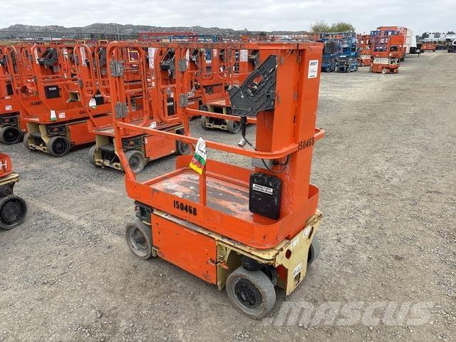 JLG 1230ES Vertical mast lifts