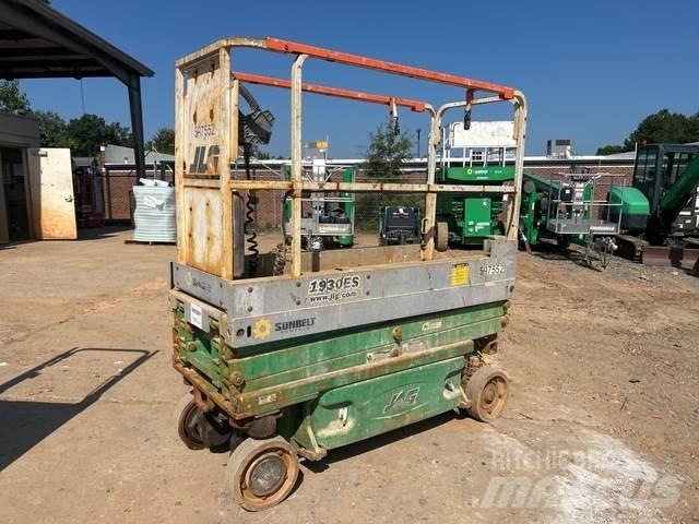 JLG 1930 ES Scissor lifts